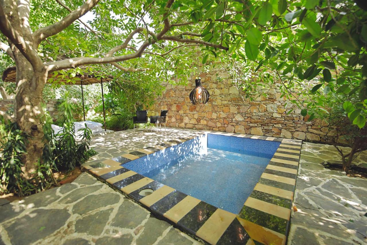 Nature Village Resort Pushkar Exteriör bild