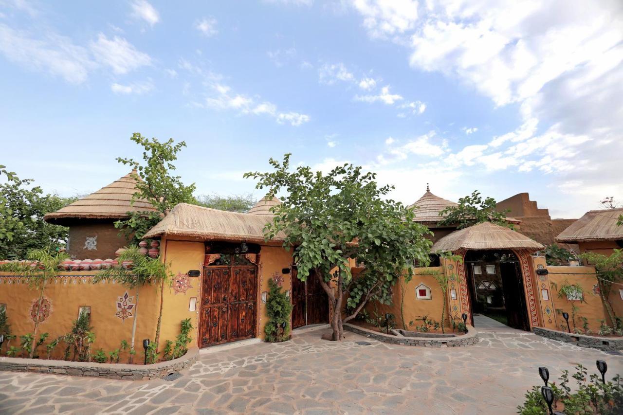 Nature Village Resort Pushkar Exteriör bild