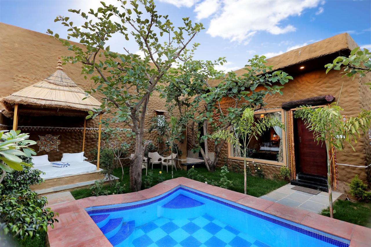 Nature Village Resort Pushkar Exteriör bild