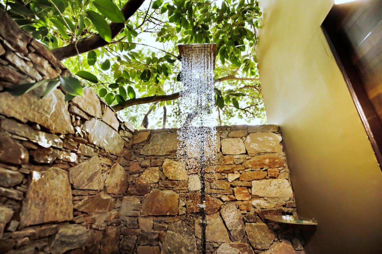 Nature Village Resort Pushkar Exteriör bild