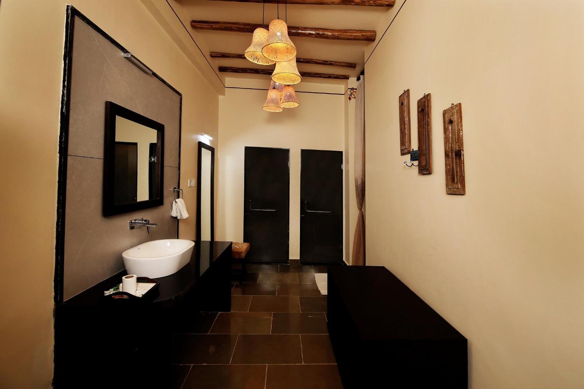 Nature Village Resort Pushkar Exteriör bild